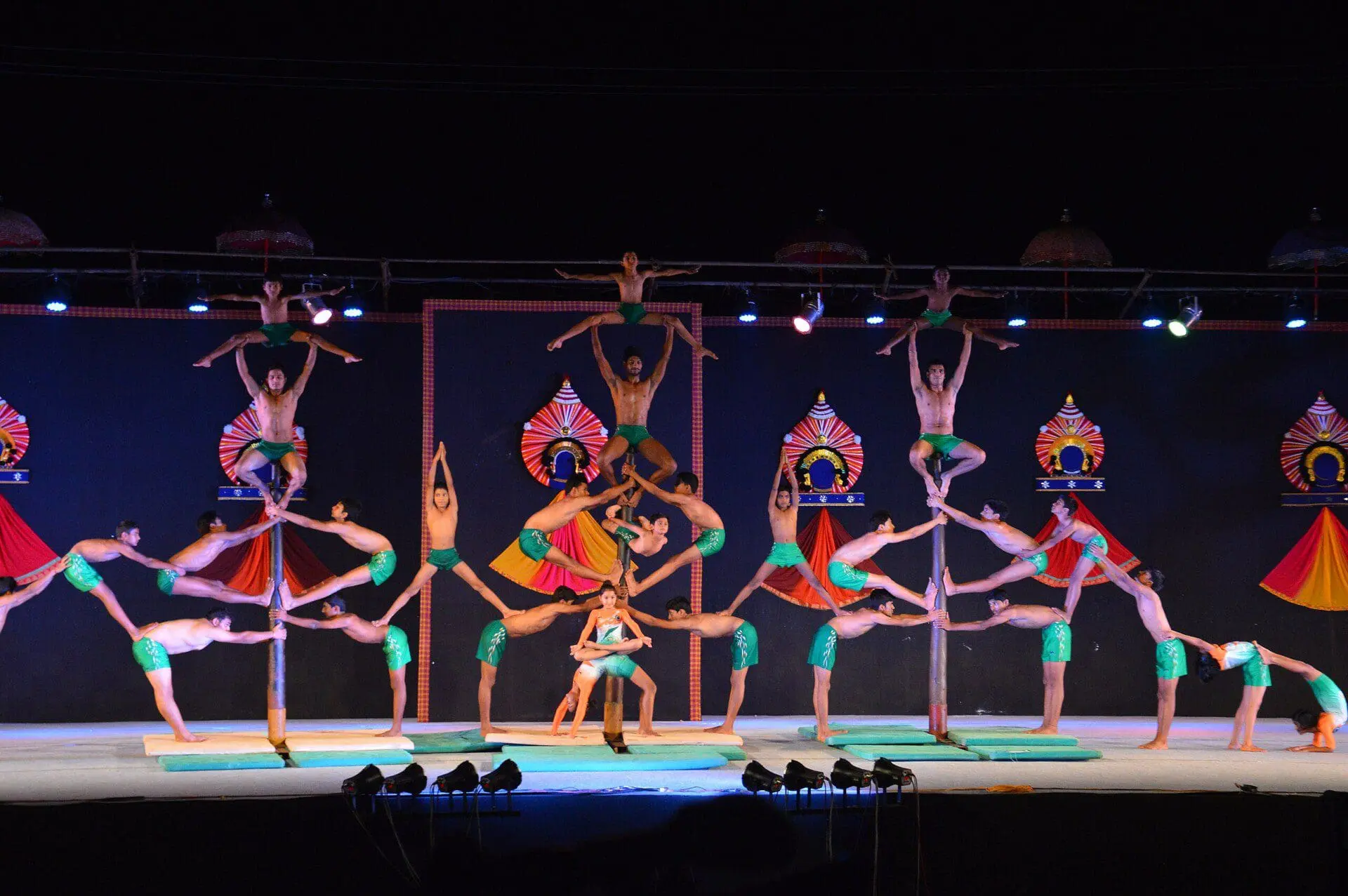 malakhambha pradarshana nudisir 2015 02